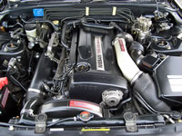 1989 Nissan Skyline BNR32 : Engine Bay