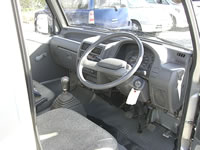 JDM Subaru Samber mini truck 4x4 : Interior view