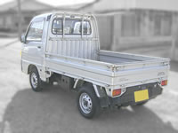 JDM Subaru Samber mini truck 4x4 : Rear end view