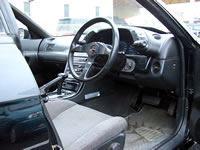 R32R IMPUL Skyline interior